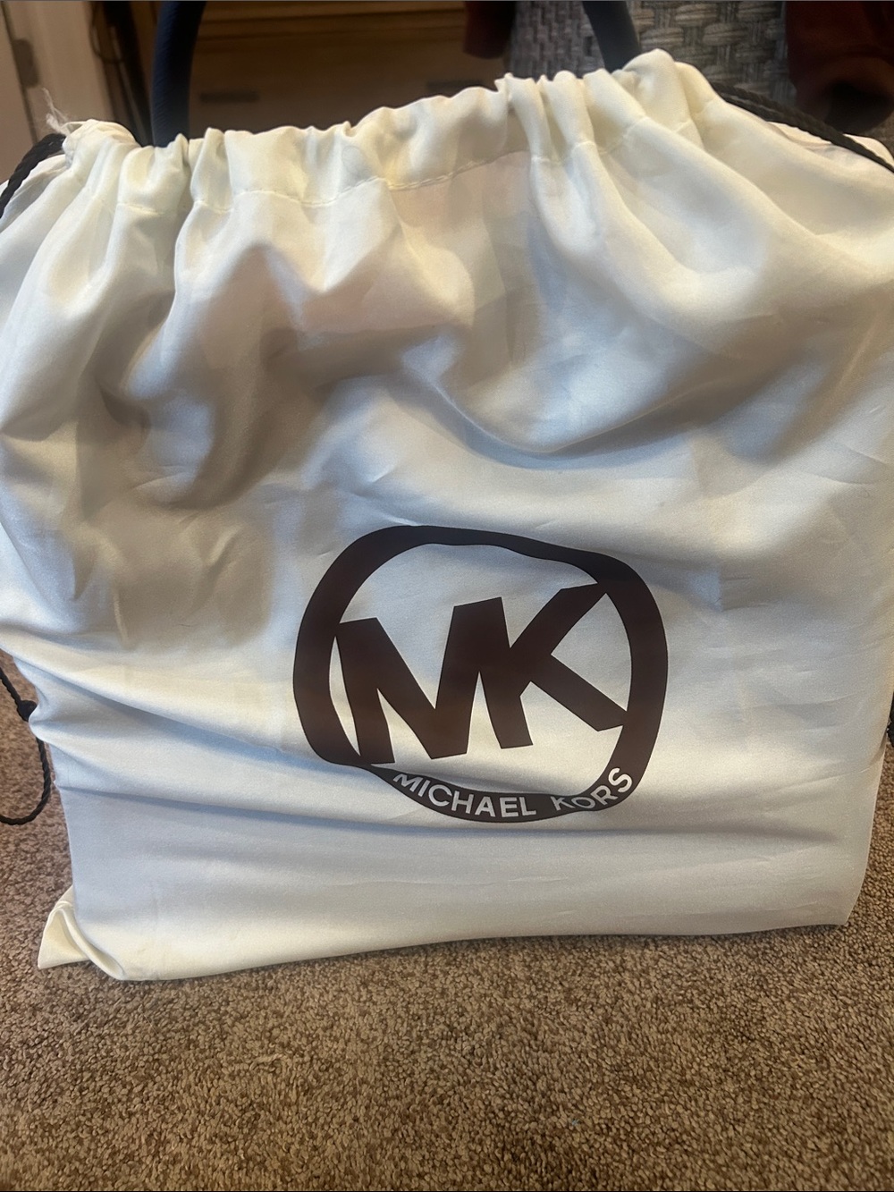 Michael Kora Bag - with dust bag - excellent condition . Navy blue - Picture 6 of 6